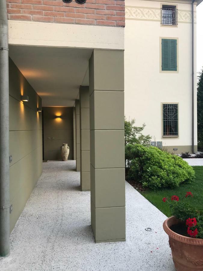 La Sosta Fuori Stazione Bed and Breakfast Brescello Eksteriør billede