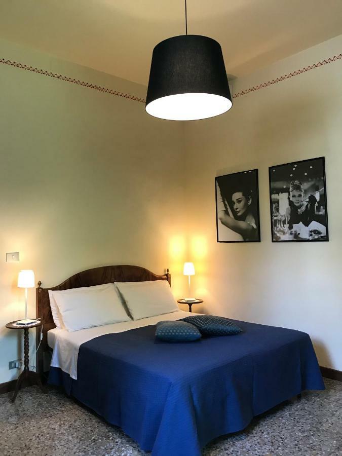 La Sosta Fuori Stazione Bed and Breakfast Brescello Eksteriør billede